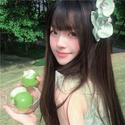 君有云
